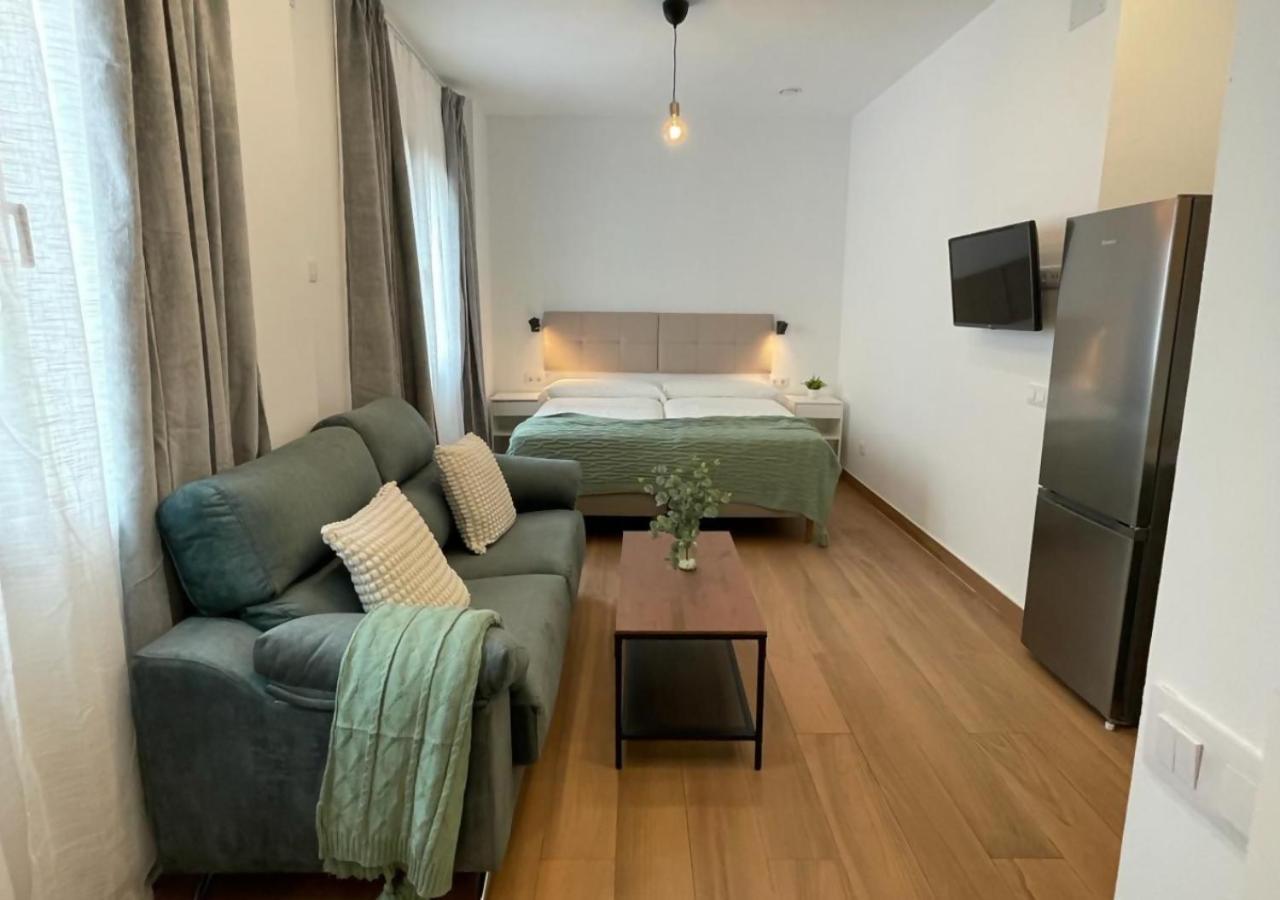 Global Suites Sevilla Zewnętrze zdjęcie